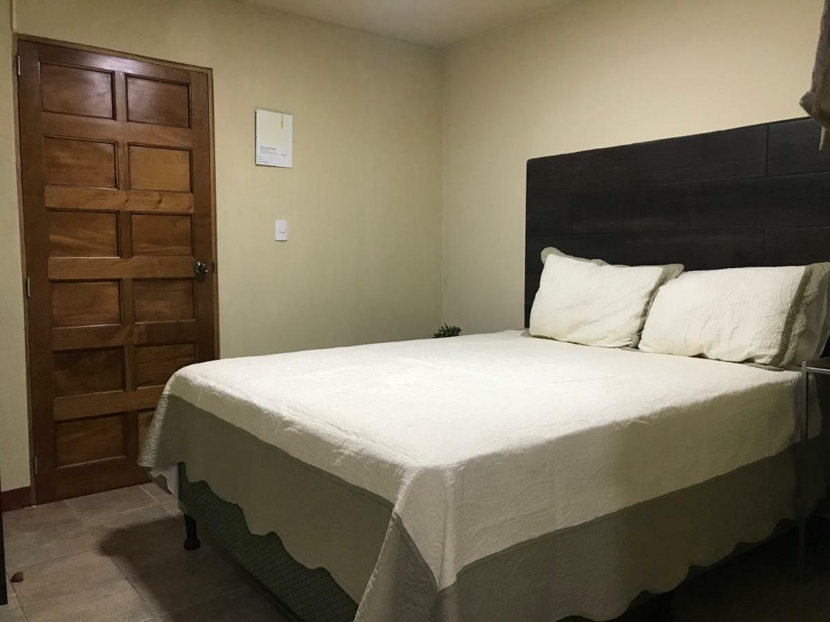 Casa Irma Hotel Guatemala City Ngoại thất bức ảnh