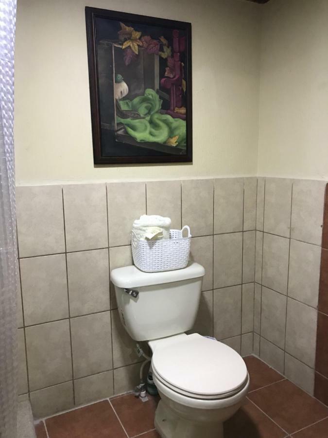 Casa Irma Hotel Guatemala City Ngoại thất bức ảnh