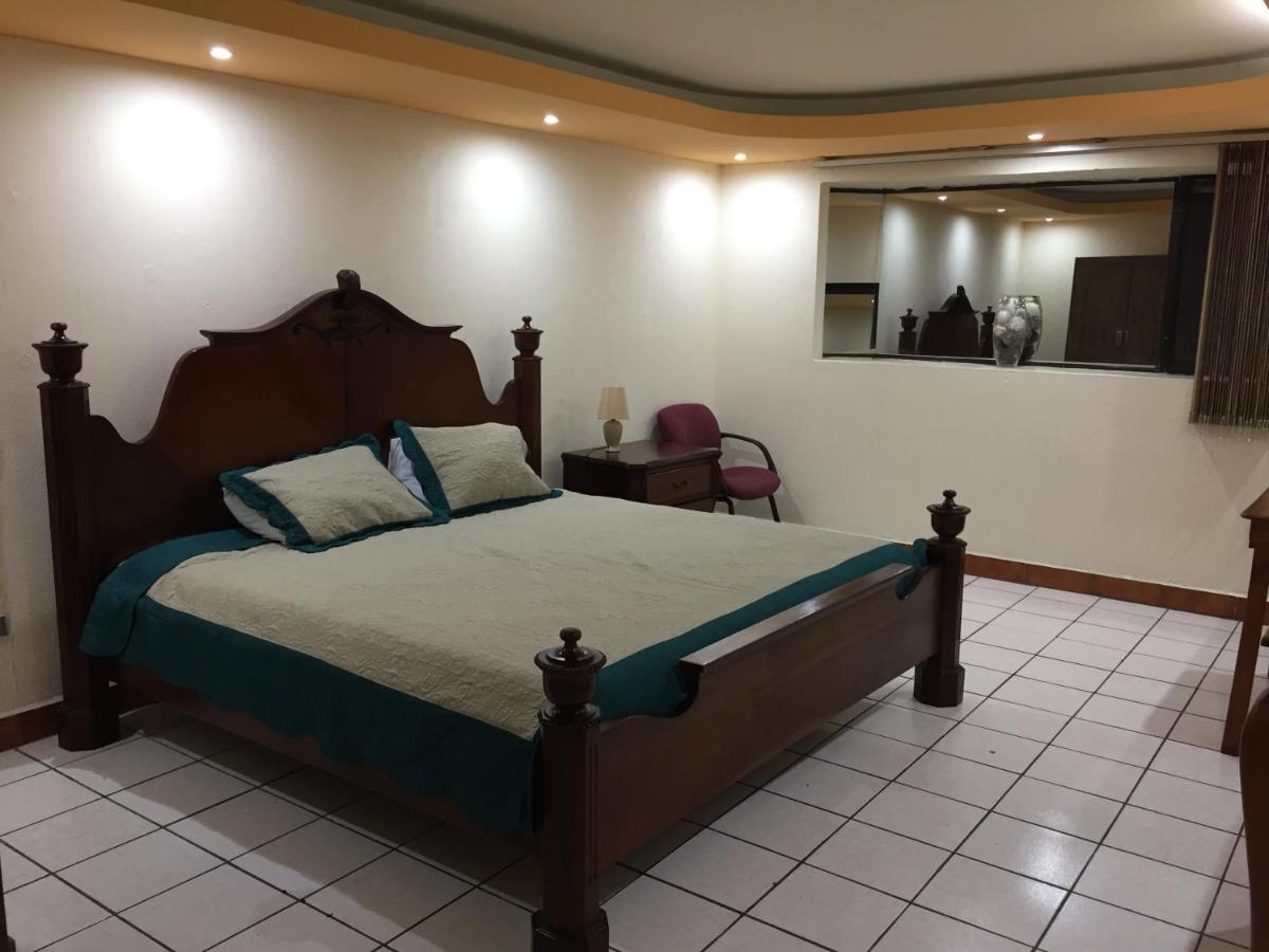 Casa Irma Hotel Guatemala City Ngoại thất bức ảnh
